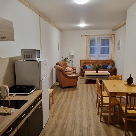 Chatky A Apartmany Apollo Na Vysocine Holiday park