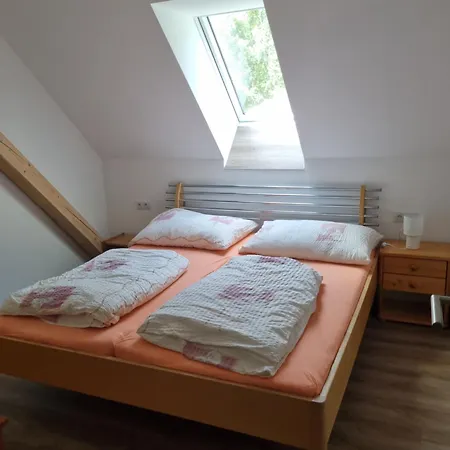Chatky A Apartmany Apollo Na Vysocine