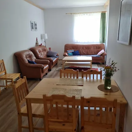 Chatky A Apartmany Apollo Na Vysocine Holiday park *