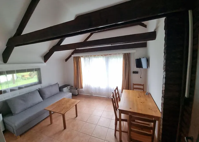 Semesterpark Chatky A Apartmany Apollo Na Vysocine Nove Mesto na Morave